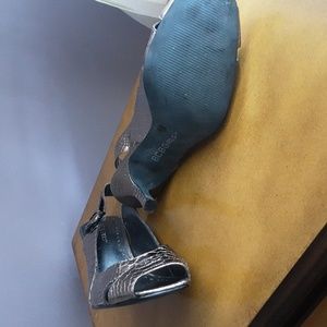 Ladies high heels shoes